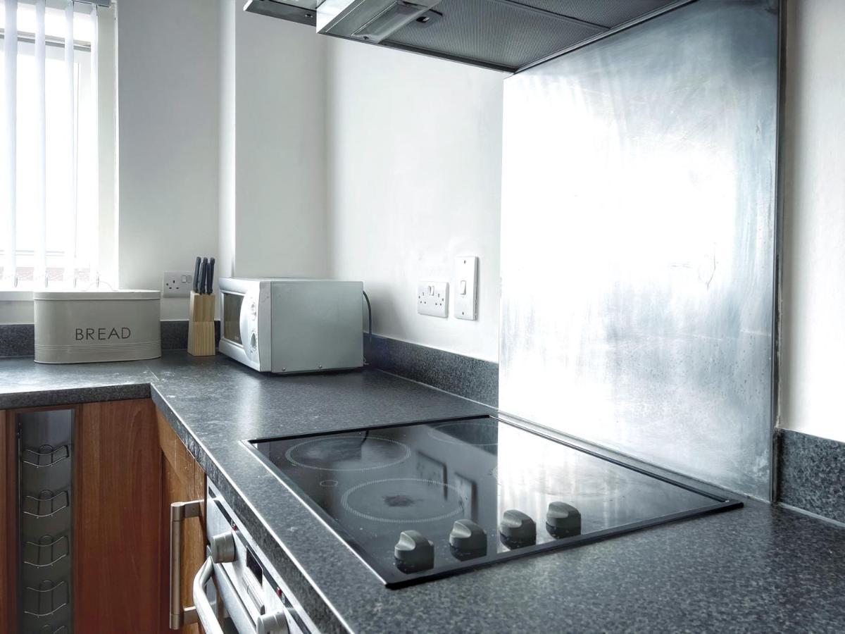 Elegant And Bright Seaside Apt In Swansea Marina ภายนอก รูปภาพ