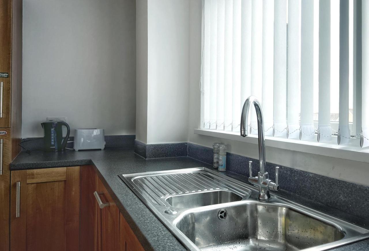 Elegant And Bright Seaside Apt In Swansea Marina ภายนอก รูปภาพ